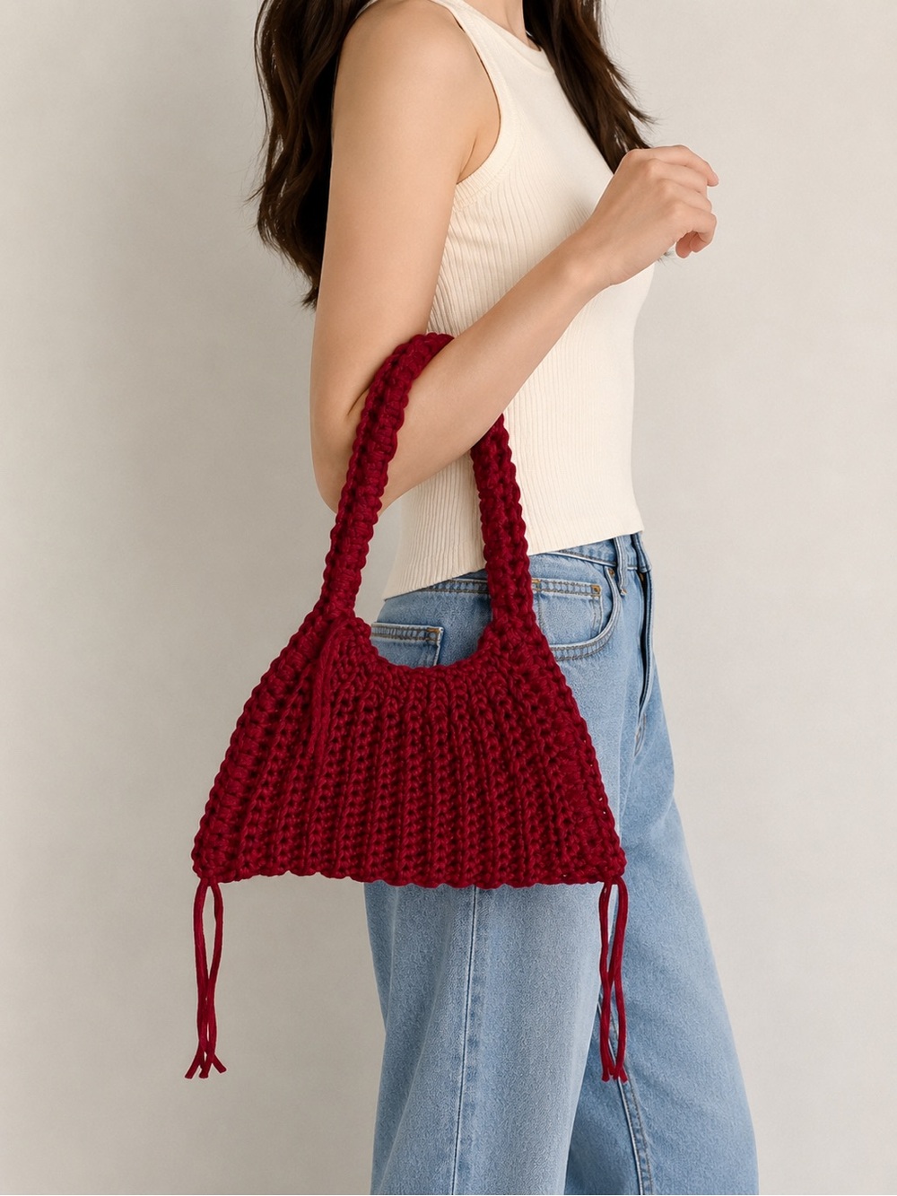 Handmade Chunky Crochet Handbag in Red T-shirt yarn
